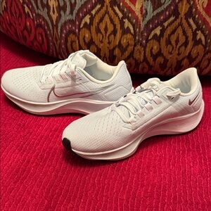 Nike Women's Air Zoom Pegasus 38 Athletic Shoes